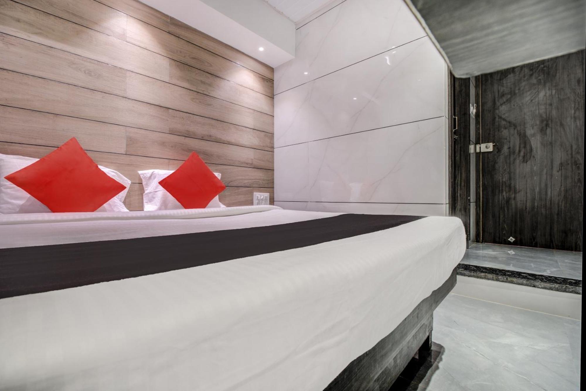 Hotel Spring Residency 孟买 外观 照片