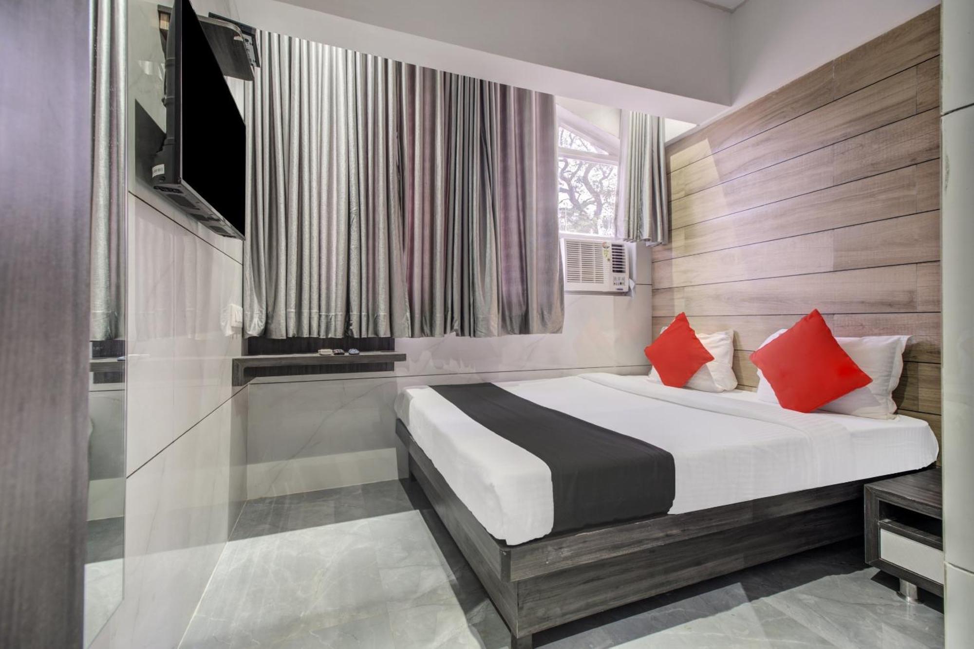 Hotel Spring Residency 孟买 外观 照片